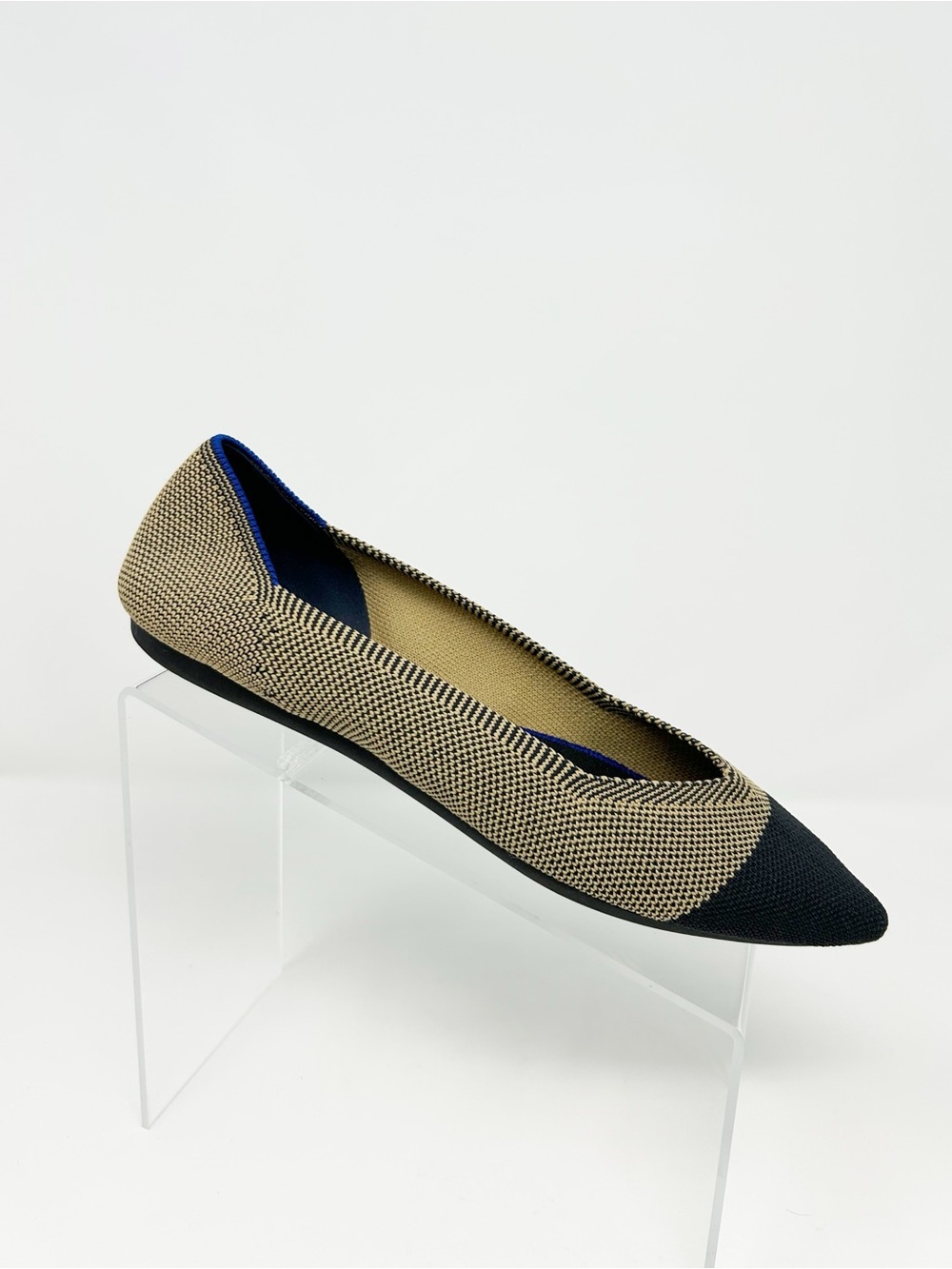 Rothy's The Point Cap Toe Pointed Flats Dune Beige/Black Womens Slip-On Size 10